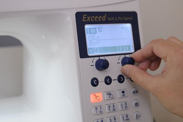 Juki F600 縫紉機超棒的旋鈕設計