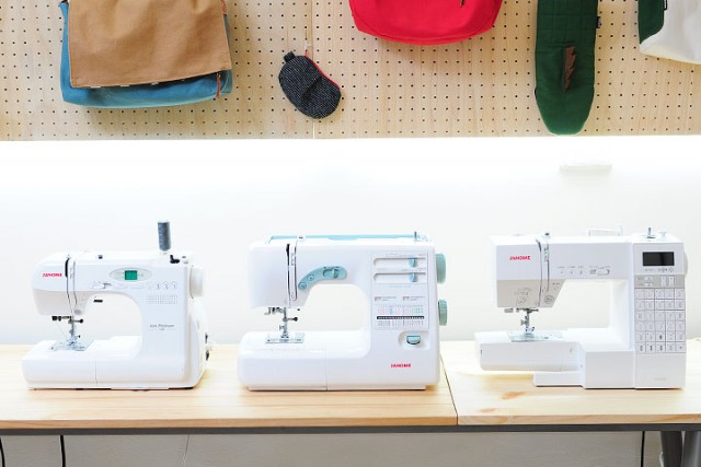 Janome 5031S 與 Janome 760及6030體積比一比