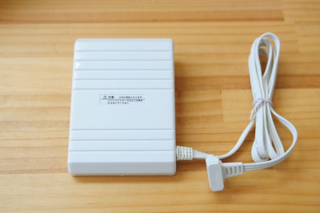 Janome 5031S 質感很棒的腳踏板