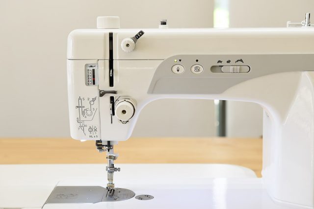 janome1600p-qc 控速